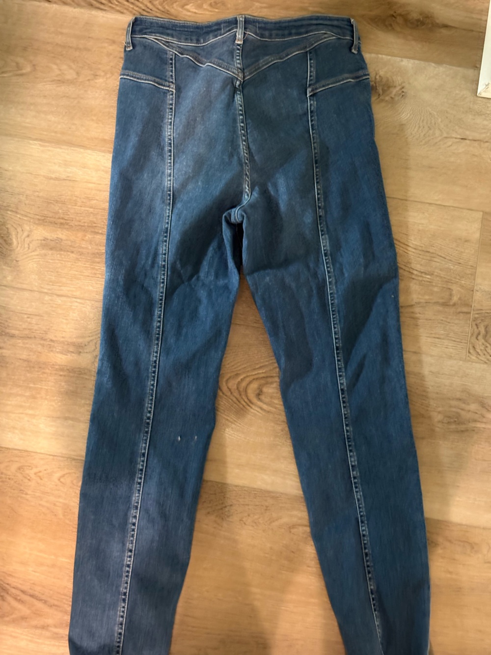 Free People Women's Skinny Jeans in Dark Blue Denim